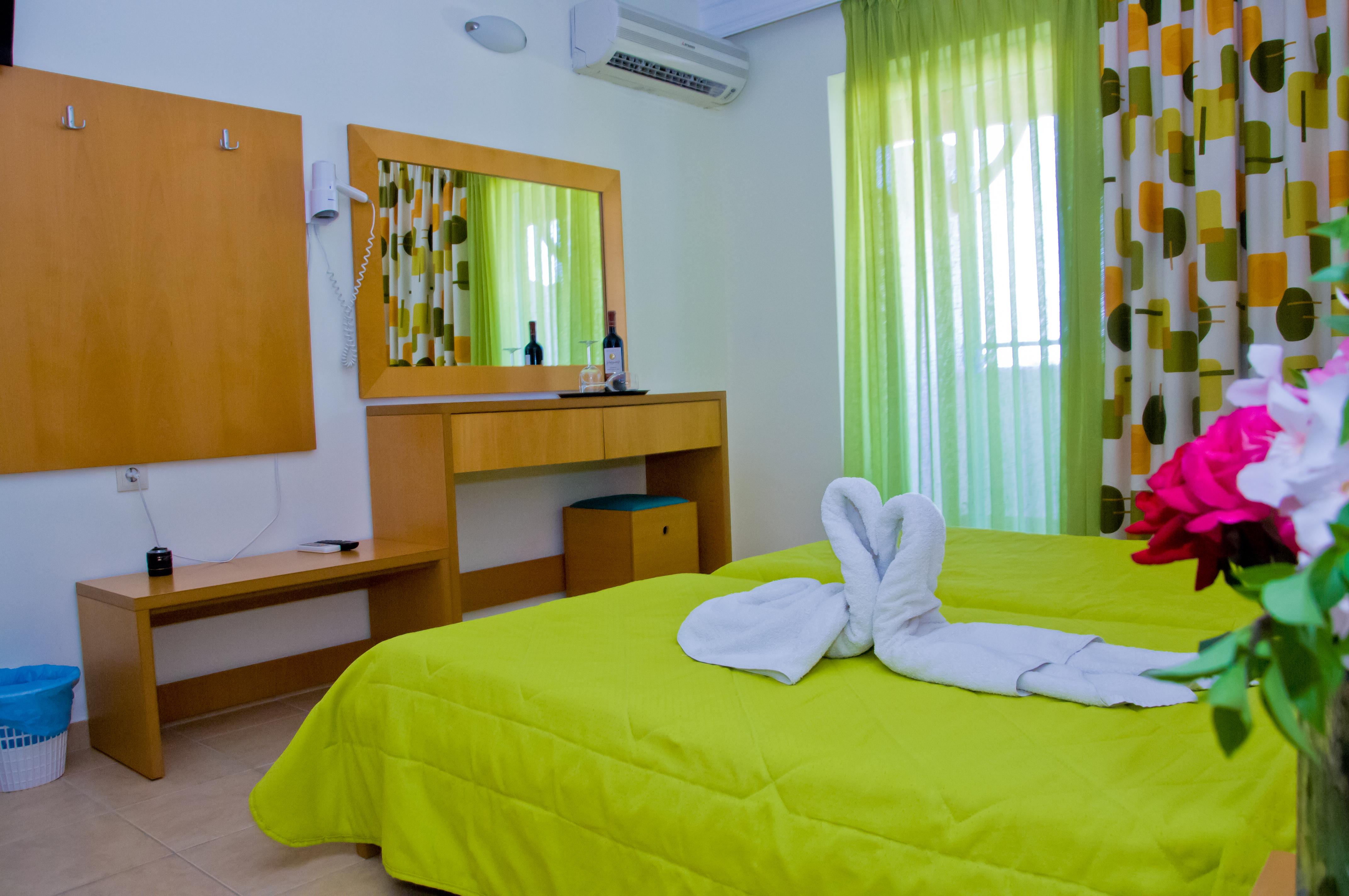 Hotel Tigaki'S Star ภายนอก รูปภาพ
